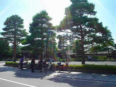 陣屋跡前