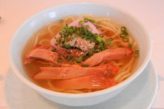 白醤油ラーメン