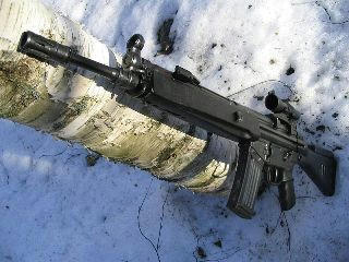 HK33A2.jpg