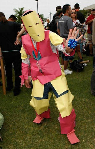 Ironman-made-by-paper.jpg