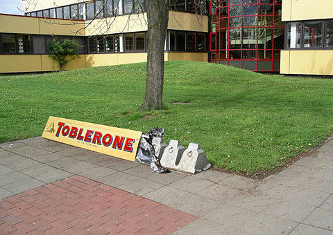 huge-toblerone.jpg