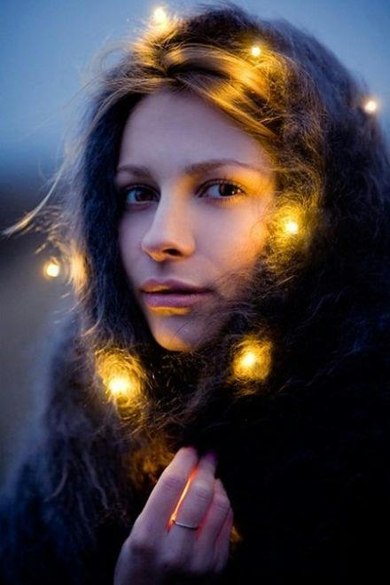 Xmas-lighting-lady.jpg