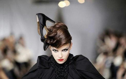 shoehead-angry-model.jpg