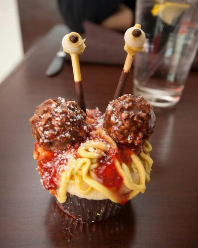 alien-cup-cake.jpg