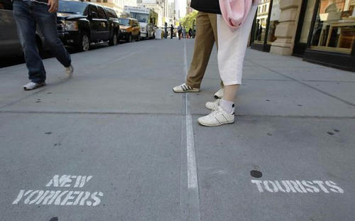 newyorkers-tourists.jpg