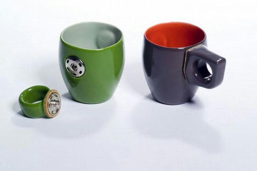 totte-toreru-mugs.jpg