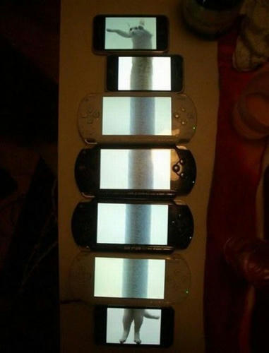 the-Longcat-displayed-by-handsets.jpg