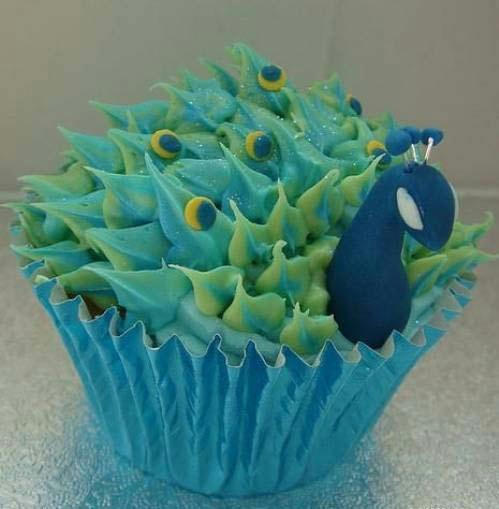 kujyaku-cupcake.jpg