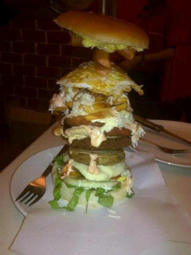 a-regular-burger-in-America.jpg