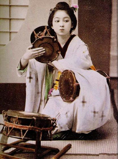 geishasan-in-the-past.jpg