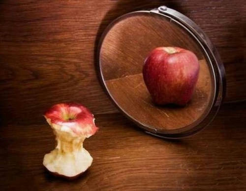 a-dieting-apple.jpg