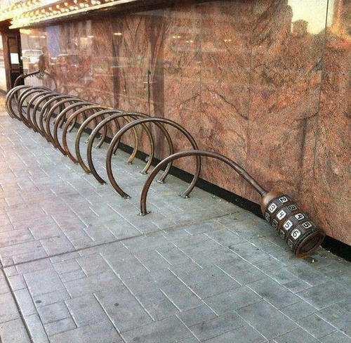 a-jumbo-lock-for-bikes.jpg