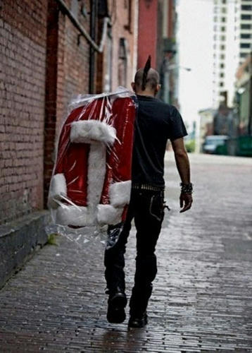 Mohican-Santa.jpg
