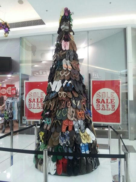 a-Xmas-tree-of-sandals.jpg