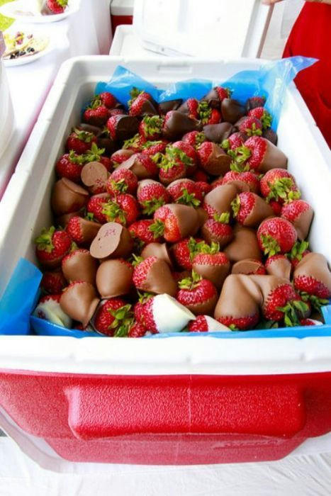 chocolate-dipped-strawberries.jpg