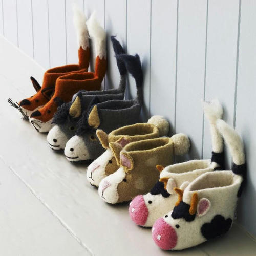 animal-slippers.jpg