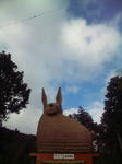 安志加茂神社のウサギ像1