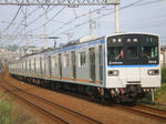 8連の7713F