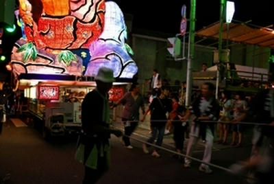 ★町内会ごとに曳く★