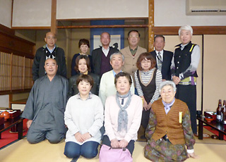 三月二十六日研修旅行で一休寺を参拝致しました