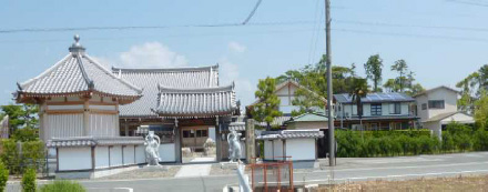 書院・庫裡が建てられ一新し風格がでた瑞応寺