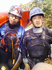 middle_1226561764.jpg