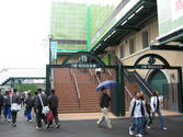 内野席への入り口