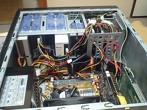 HI380013.jpg