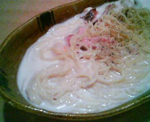 画像:キノコ シーフードのクリームパスタ