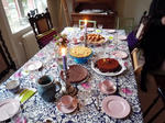 ケーキやお菓子の並ぶテーブル