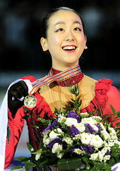 20100328k0000m050102000p_size5.jpg