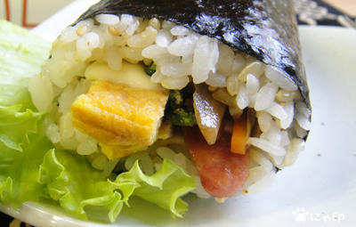 今日のMy弁当「韓国風巻き寿司を丸かぶり！」