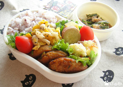 今日のMy弁当「おからこんにゃくのつくねバーグ」