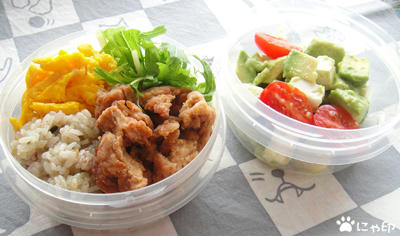 今日のMy弁当「バジルライスのから揚げ丼＆アボカドサラダ」