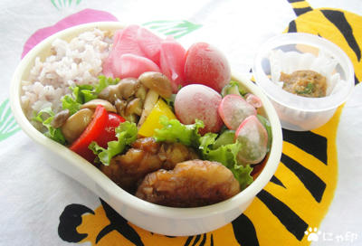 今日のMy弁当「レンコンはんぺんバーグ」