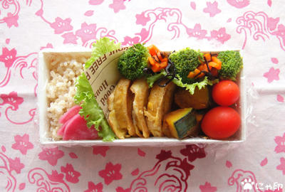 今日のMy弁当「車麩のカレーピカタ＆かぼちゃのカレー炒め」