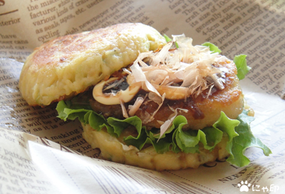 今日のミニ弁当「お好み焼きサンド」