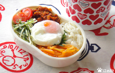 今日のMy弁当「中華風ピリ辛デトックススープ＆肉味噌で簡単ピビンバ丼」