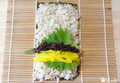 今日のミニ弁当「しそしそしんこ巻き」