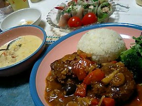 誕生日の食卓。