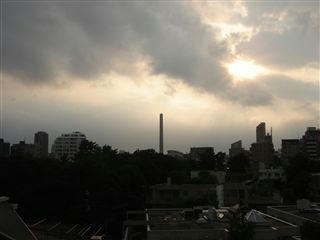 広尾上空