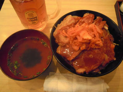三丁目の勇太の豚キムチ丼