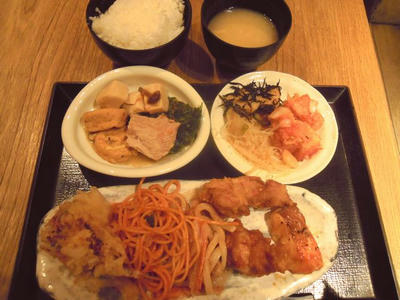 膳丸のランチブュッフェ・バイキング