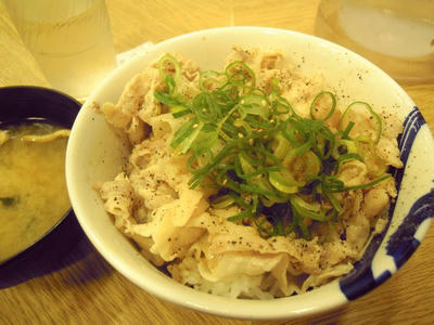 松屋の豚しゃぶ丼