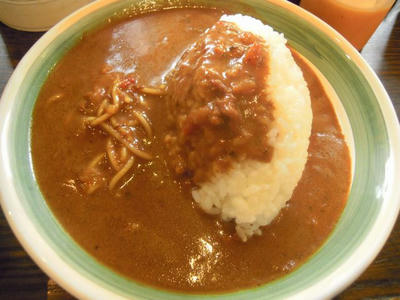 ひだりうまのカレーライス