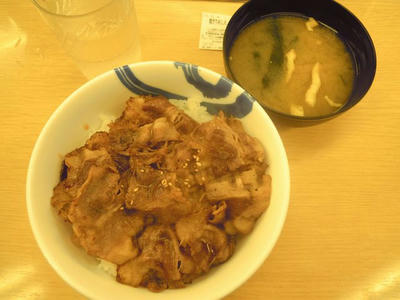 松屋の焼き牛めし