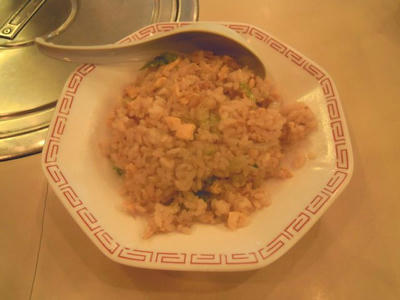 随園別館の半チャーハン