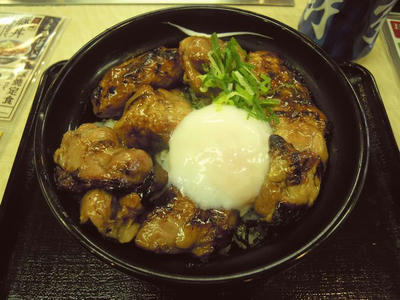 吉野家　半玉焼鳥つくね丼