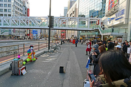 南口 自殺 新宿