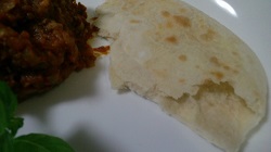 キーマ　＆　ナン